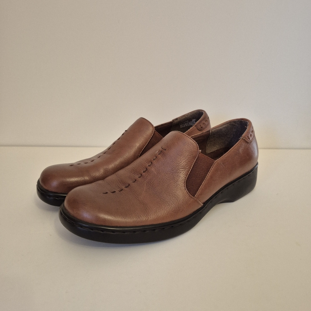 Naturalizer Loafers Womens Brown Medium Leather Walking Shoe Stretch Gusset